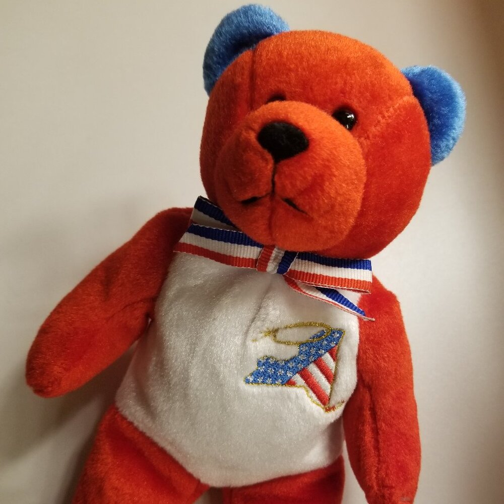 Free Gift with Purchase: Holy Bears: God Bless New York (2001)